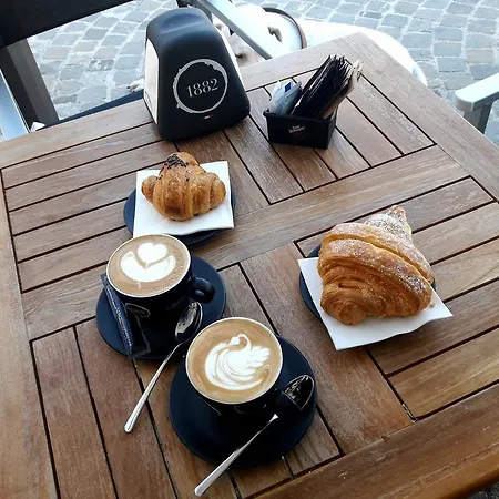 Viverenumana Penzion Numana