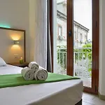 Pensión Viverenumana 4*